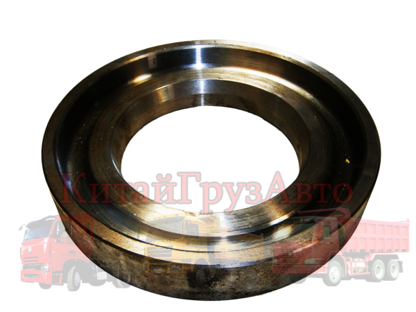AZ9231340917 Кольцо задней ступицы под сальник HOWO AC16